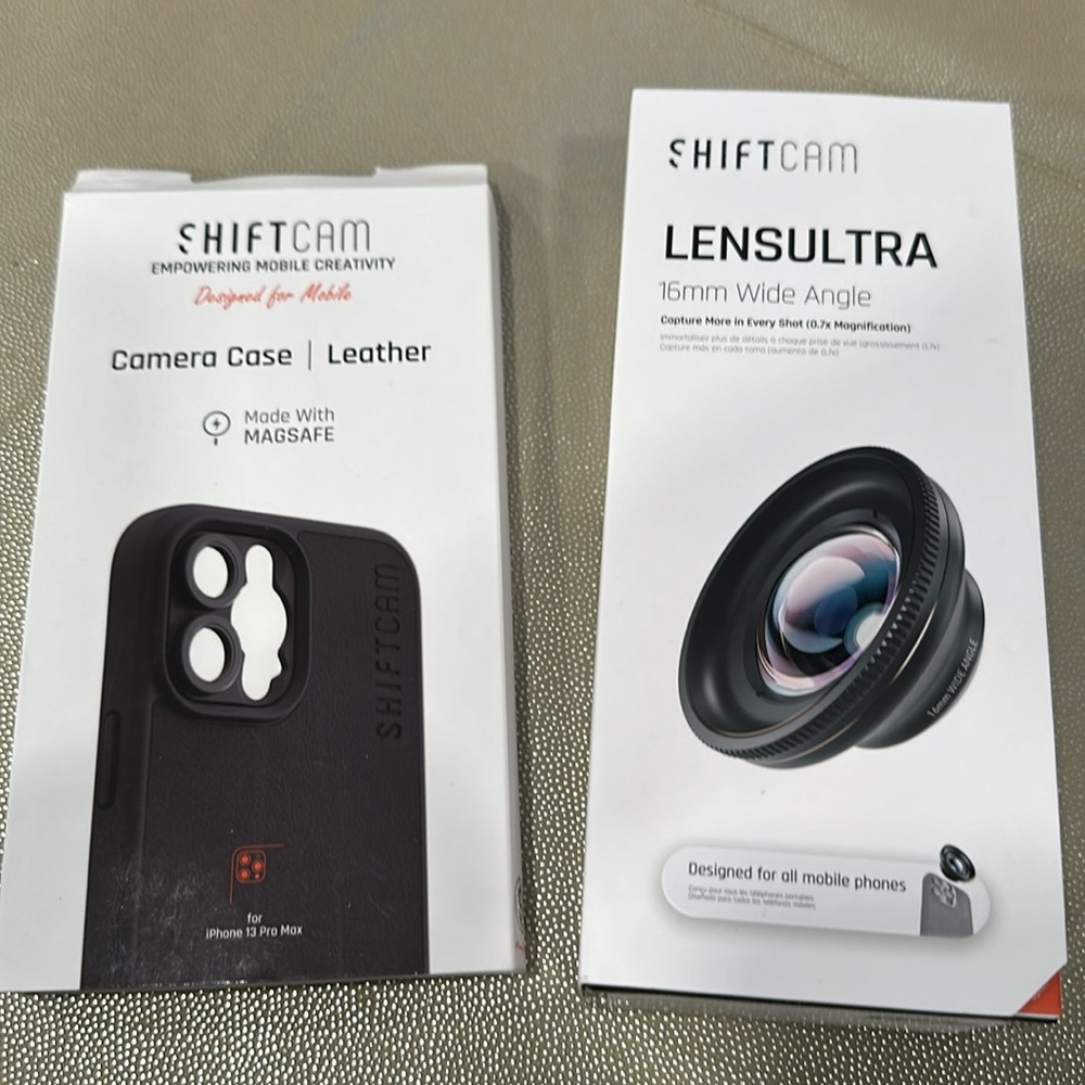 Siftcam Lens Ultra 16mm Wide Angle works w/all IPhones & Samsung G & Camera Case